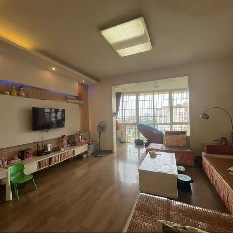 🌟市一小学区房，普田花园6跃7内跃，323户型，产权138中庭老证价格48.8万看房联系628717