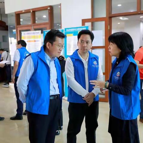 飞波常务督导检查南山街道经济普查推进工作