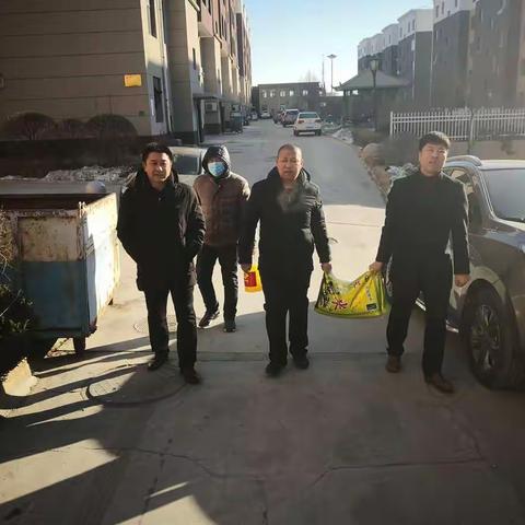 春节慰问老职工 浓浓关怀暖人心