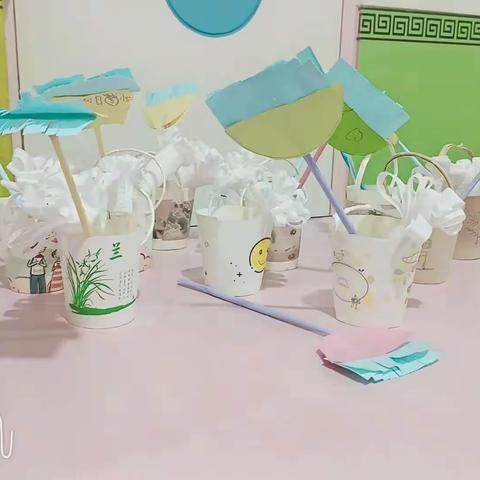✨✨✨小朋友们👦🏻👧🏻的快乐🍭🍭🍭，请家长签收✌🏻✌🏻✌🏻