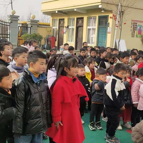 叶新小学附属幼儿园学前班一周生活