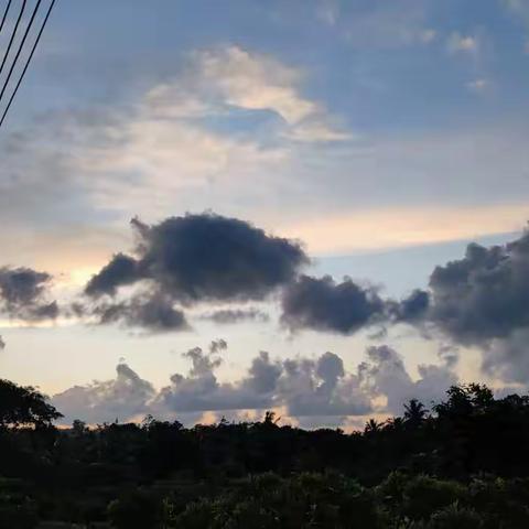 又又是夜幕降临时，宁静致远!