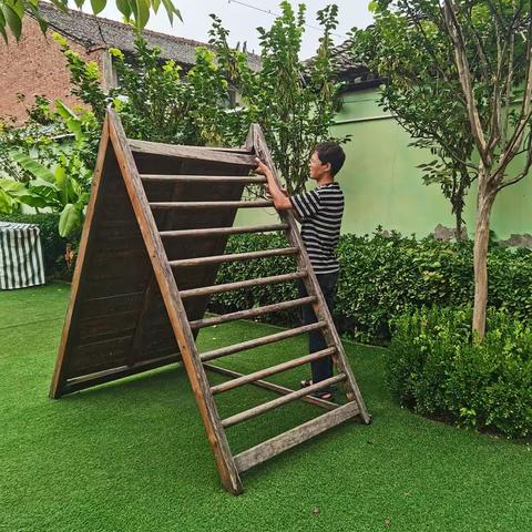 细排查 除隐患 保安全    一一集贤镇中心幼儿园安全排查工作