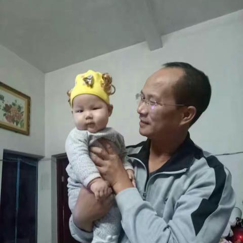 旅游掠影手足情