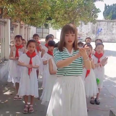 寺尚学校建党百年迎六一入队仪式