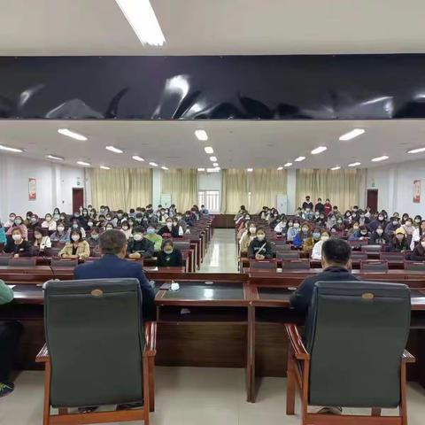 “疫情防控，我们在行动”--周口幼儿师范学院校园防控会议