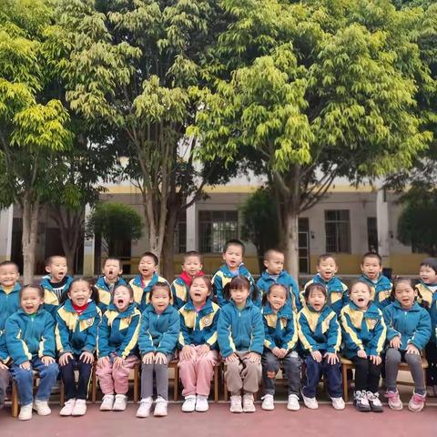 快乐成长🤗，你我同行👦👧——【宾阳县中华镇中心幼儿园】大二班2022年秋学期期末美篇