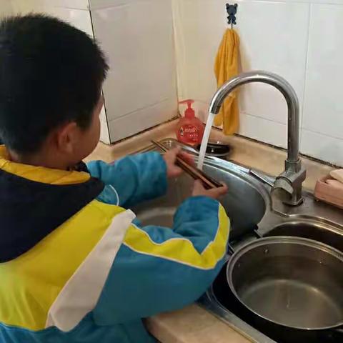 油田六小学二年级二班