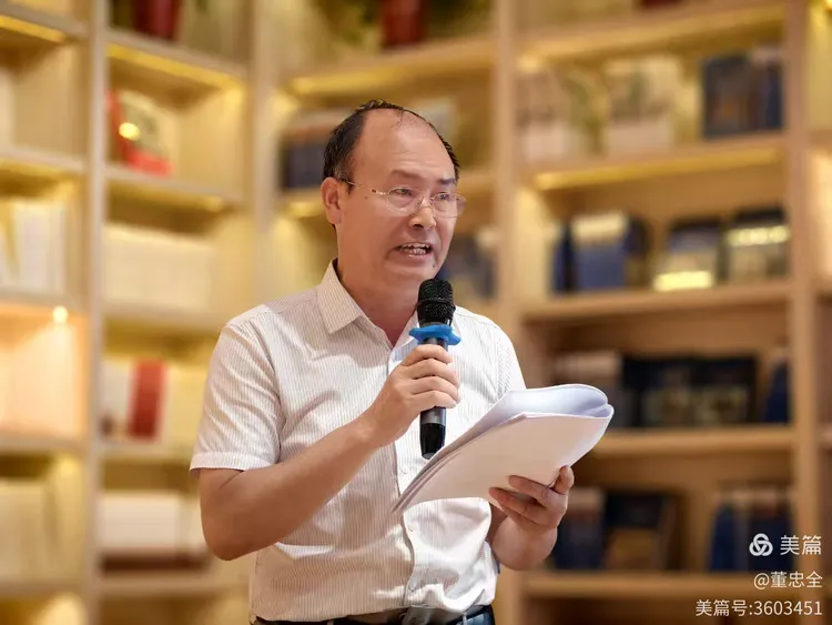 《大运河文化与中国古代名著》专题讲座成功举办成为第十五届江苏书展邳州新华书店专场的亮点