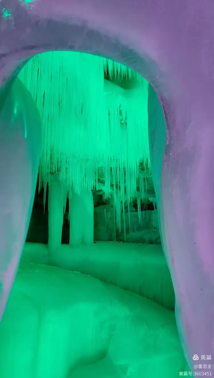 赞山西万年冰洞