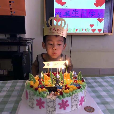 ㊗️王俊卓小朋友生日快乐，健康成长！[蛋糕][蛋糕][蛋糕]