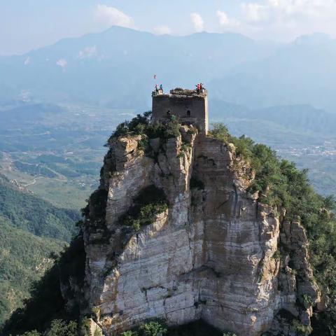 第一次未完成的穿越-绝壁楼穿越