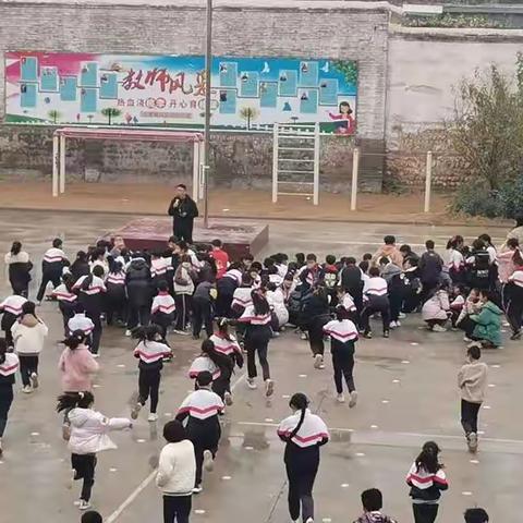 殷都区伦掌镇众乐中心小学“消防安全日”演练纪实