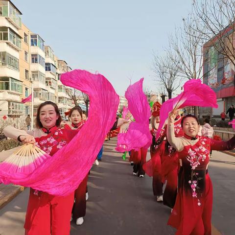 喜迎元宵||红枫水滩呈现浓郁街头文化