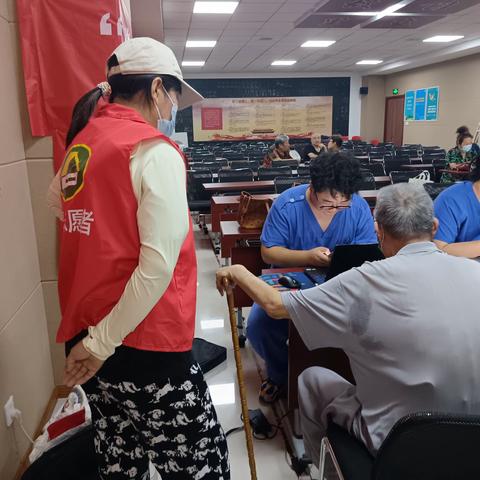 山大路街道闵子骞社区开展垃圾分类宣传活动