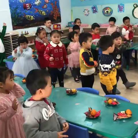 天津大学幼儿园小五班“新年欢乐聚”