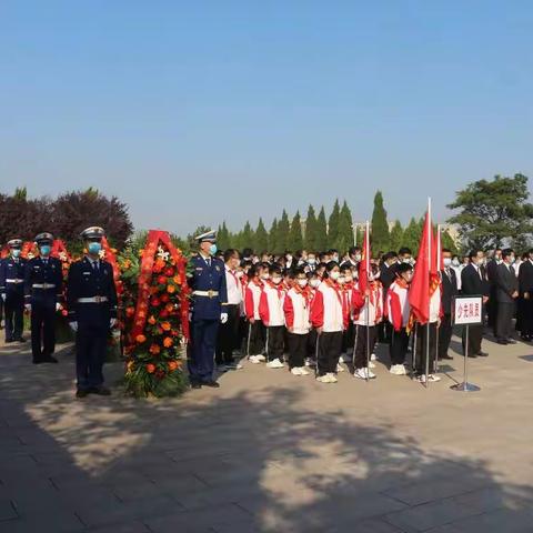 英雄虽逝，浩气长存——安丘消防参加烈士纪念日公祭活动