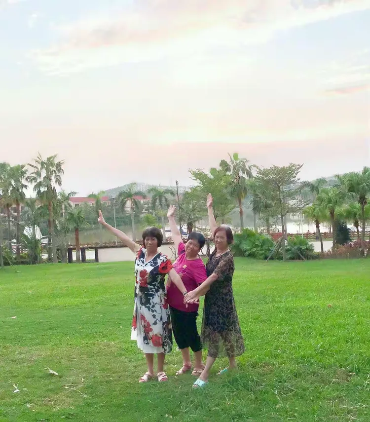 康桥美林湖，美食美景美人，美不胜收！美的享受，美好人生！