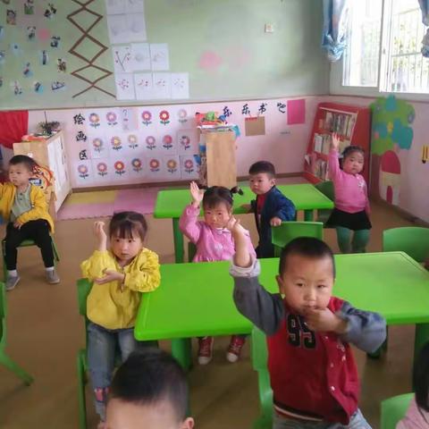 幼儿园的一日活动