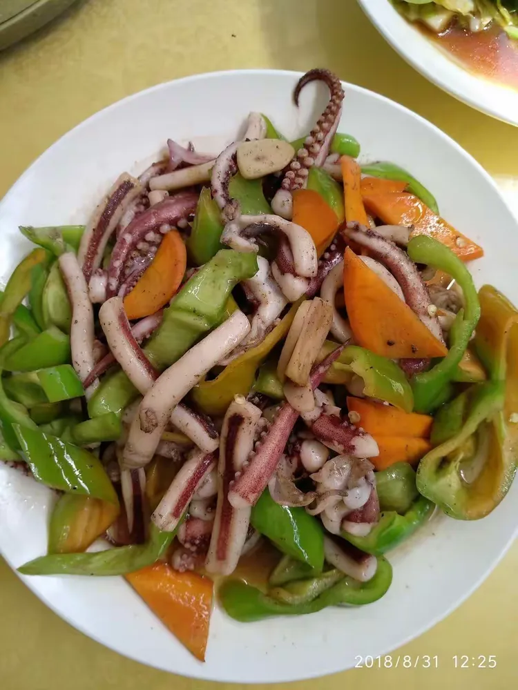 蓬莱美食招聘网站_蓬莱今天有招厨师的吗