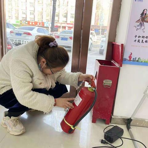 光明社区以“五星”支部创建为抓手助力社会稳定