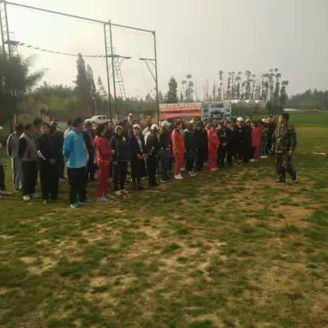 文山市红甸中心学校全体老师拓展训练圆满结束。（副本）