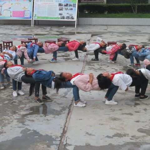 小学毕业了！