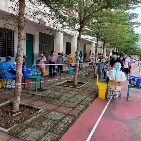 国庆我在岗，服务不离岗。