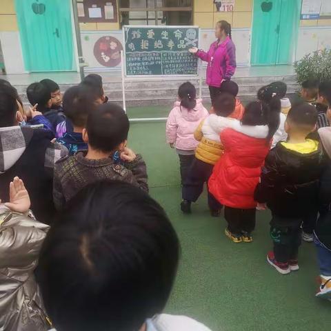 【九龙幼儿园】“珍爱生命     拒绝毒品”安全教育主题活动