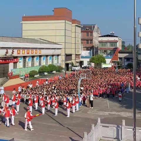 石潭中心小学182班白杨中队