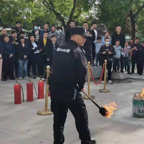 我为群众办实事|华府名城社区开展消防演练活动 铸就安全“防火墙”