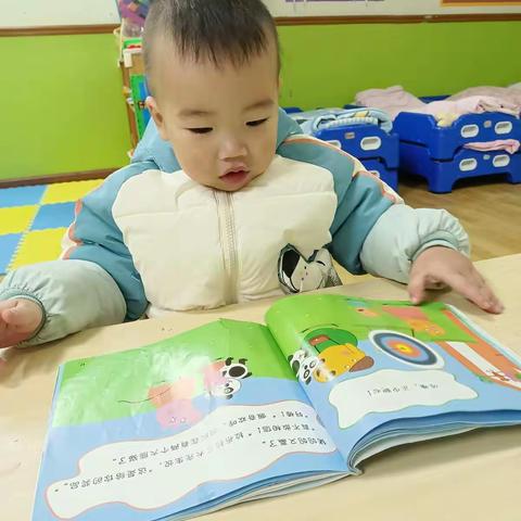 育林幼儿园托班宝宝🤗第七周学习与生活！*⁂((✪⥎✪))⁂*