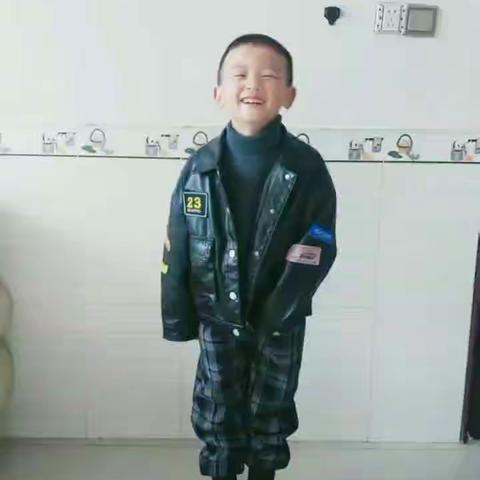 赵雨辰开心的寒假生活😘