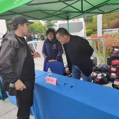 工商银行黟县支行——积极开展315金融知识宣传 增强金融消费者获得感