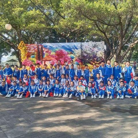 小孩子当然要快乐啦～