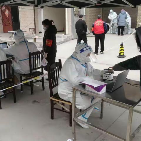 众志成城    共克时艰