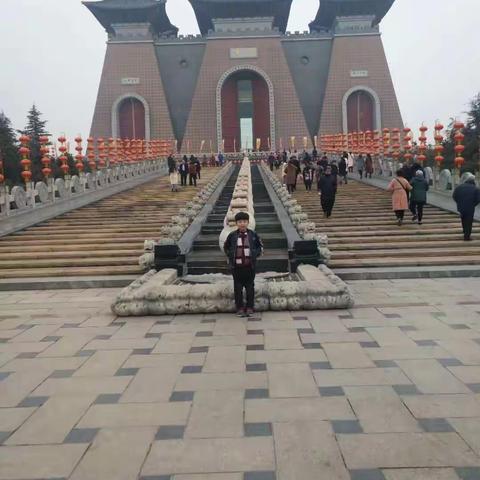 过新年，嗮幸福，鹿城小学四年级二班，窦云鹏