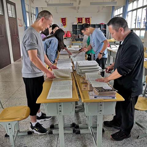 螺髻小学第十六周教学常规检查活动简讯