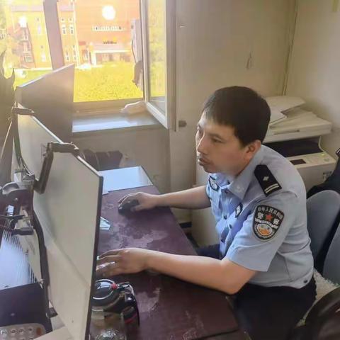 奋战“疫”线  用担当为警徽增光