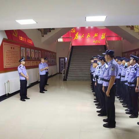 东安分局开展第二次夏夜治安巡查宣防集中统一行动