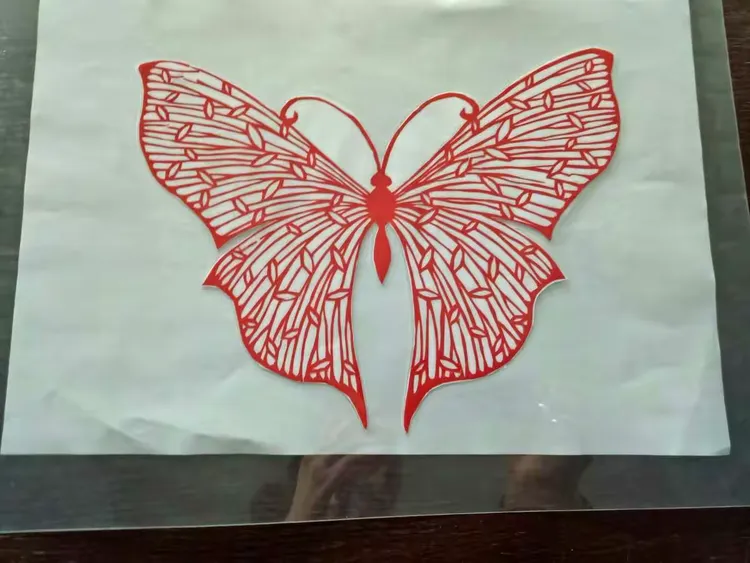 蝴蝶剪纸
