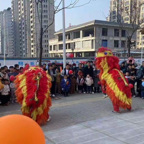 观湖御府幼儿园萌兔游园会