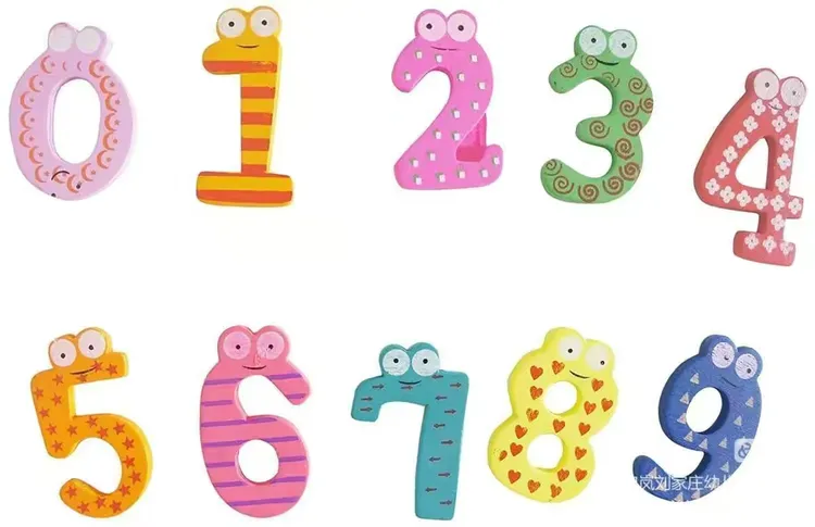 成龙幼儿园中班6月25日周六线上亲子游戏《踩数字》活动