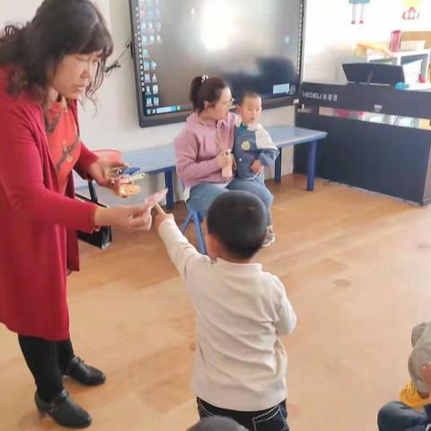 【乌幼动态】陌生人来我不走 陌生小吃我不要