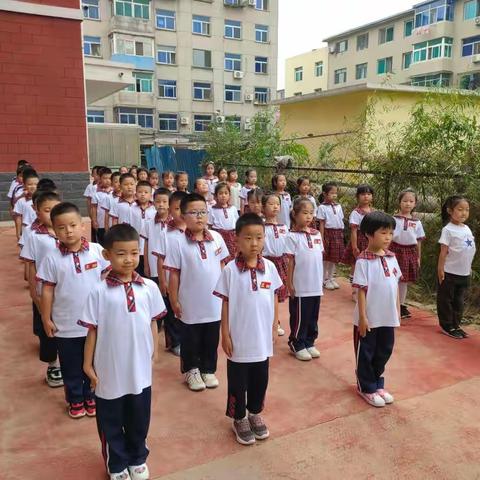 一年二班记录美好生活