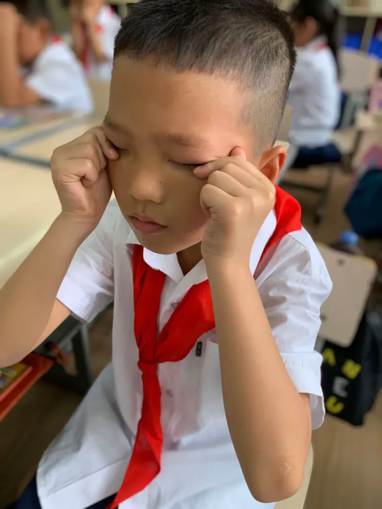 本周我们拿到了梦想班级的流动红旗🚩～能收获到这样的荣誉都基于小