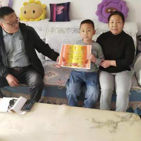 老湖镇展营小学一年级“教师大家访”