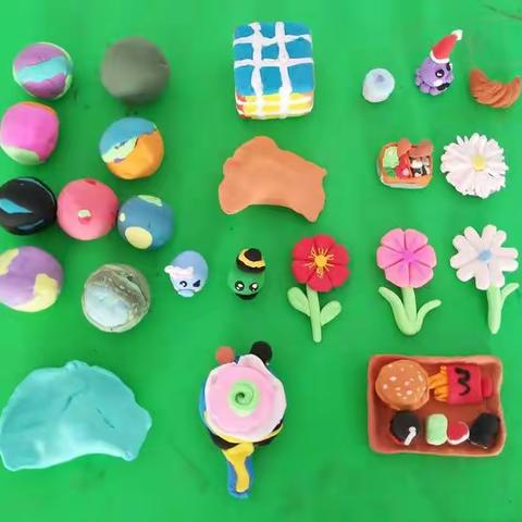 滦平县偏道子村童心港湾组织开展“双减”主题活动之“玩转趣味橡皮泥”