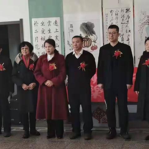 中国移动西林分公司 “迎新春写春联送祝福”进村屯活动