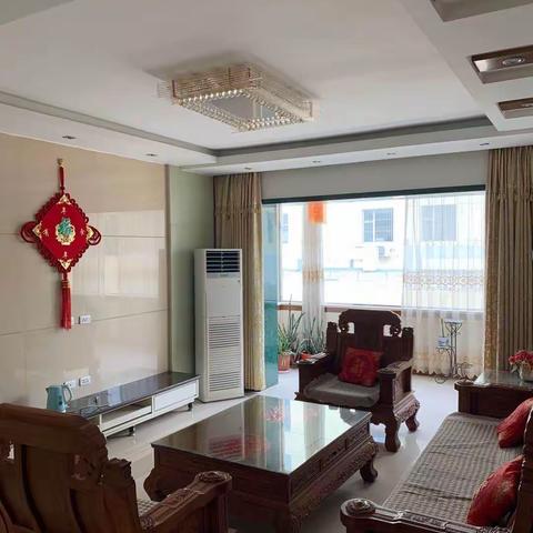 法院家属院房屋出租（单元楼）三室两厅，紧临开元小学，二小学，家具，家电，水电暖齐全，拎包入住 价格面议